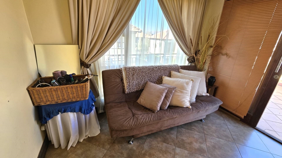 3 Bedroom Property for Sale in Melodie North West